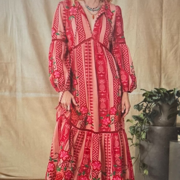 FARM Rio Dresses & Skirts - FARM RIO NEW W/TAGS Embroidered Dress